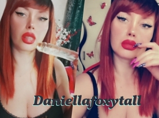 Daniellafoxytall