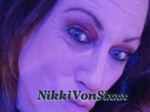 NikkiVonSixxx